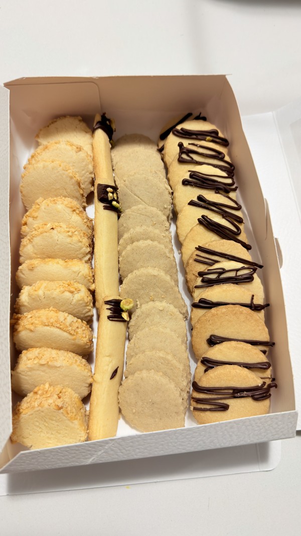 Mix of pastry 37 Pieces