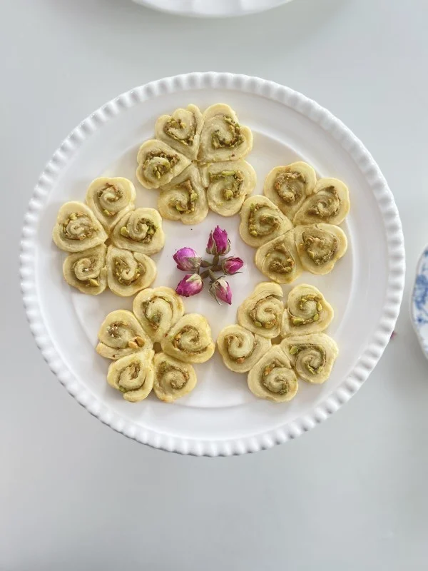 Pistachio rolls 0.5 lb